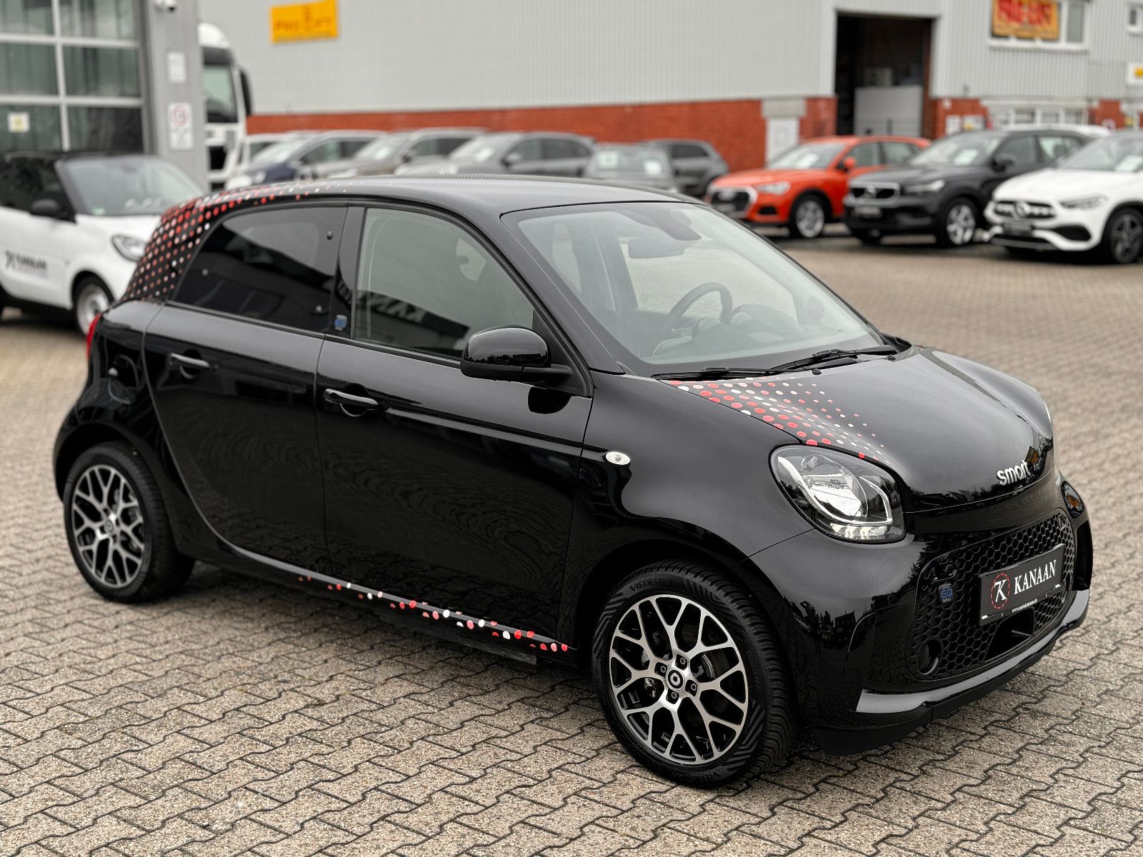 Fahrzeugabbildung Smart ForFour EQ PRIME *KLIMA|PDC|TEL|SHZ*