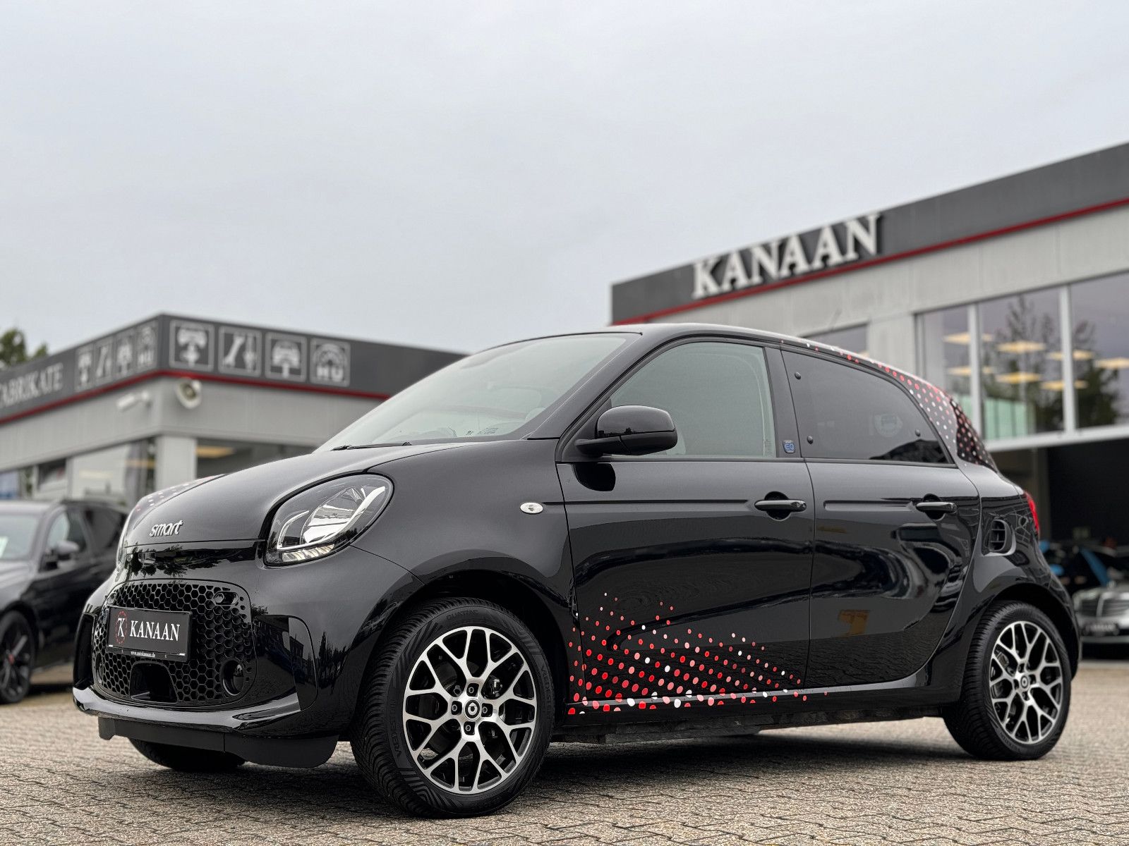 Fahrzeugabbildung Smart ForFour EQ PRIME *KLIMA|PDC|TEL|SHZ*