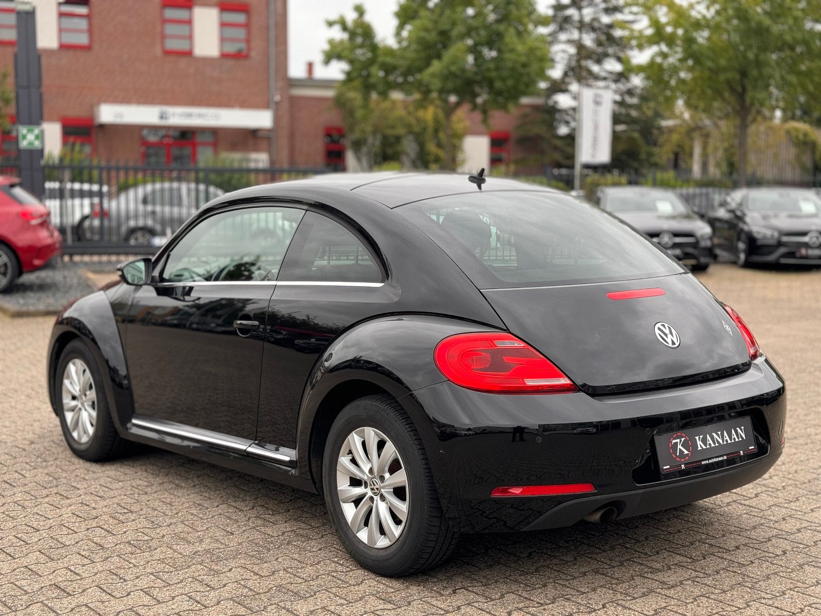 Fahrzeugabbildung Volkswagen Beetle 1.2 TSI Design *KLIMA|TEL|PDC*