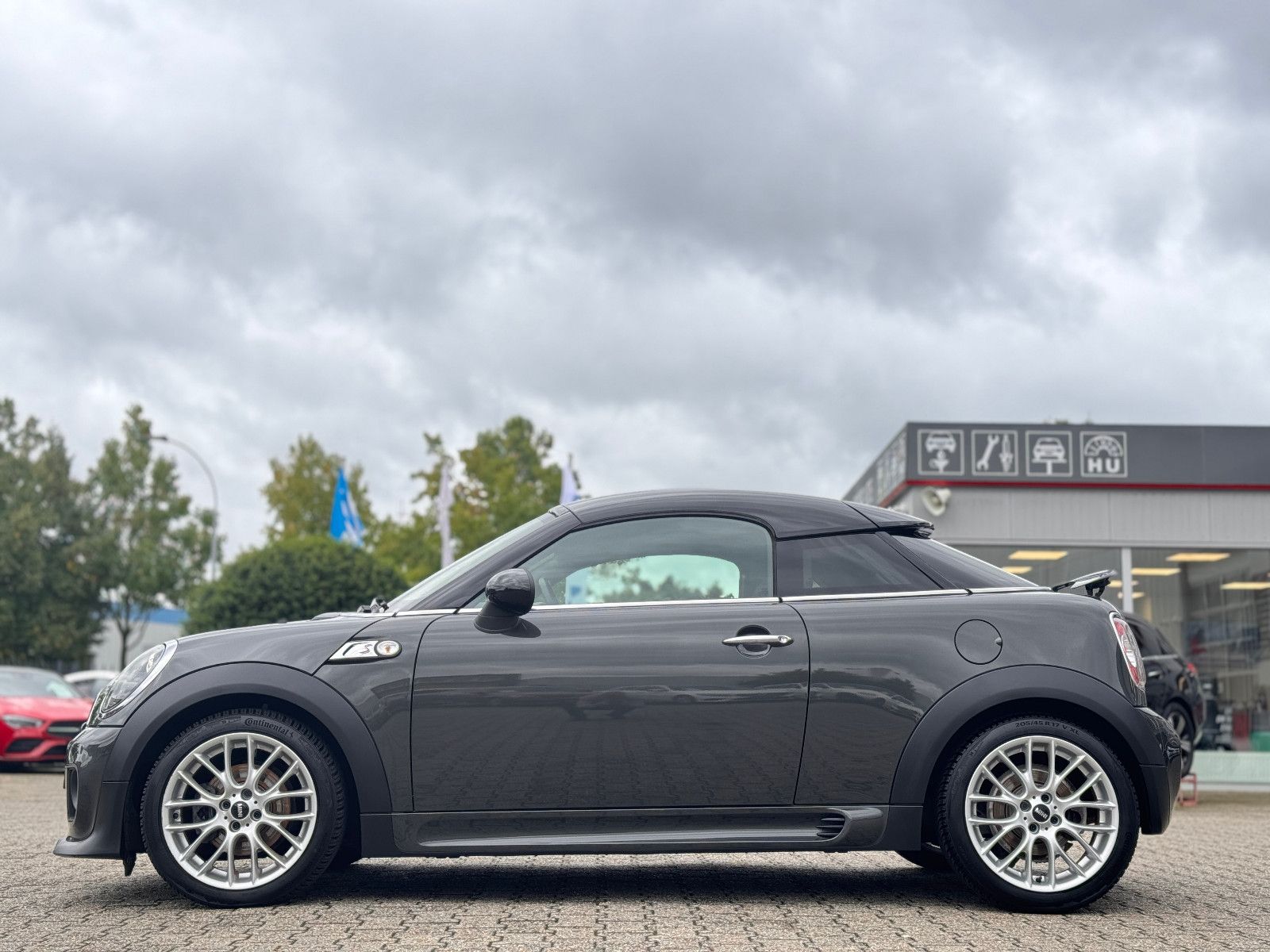 Fahrzeugabbildung MINI Cooper SD Coupé JCW *KLIMA|PDC*