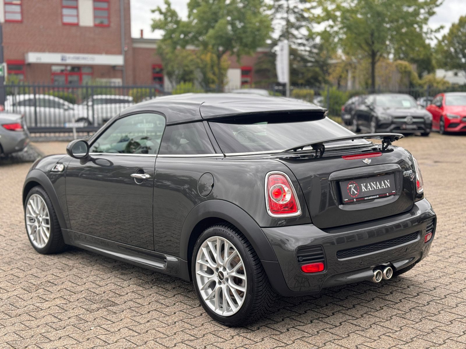 Fahrzeugabbildung MINI Cooper SD Coupé JCW *KLIMA|PDC*