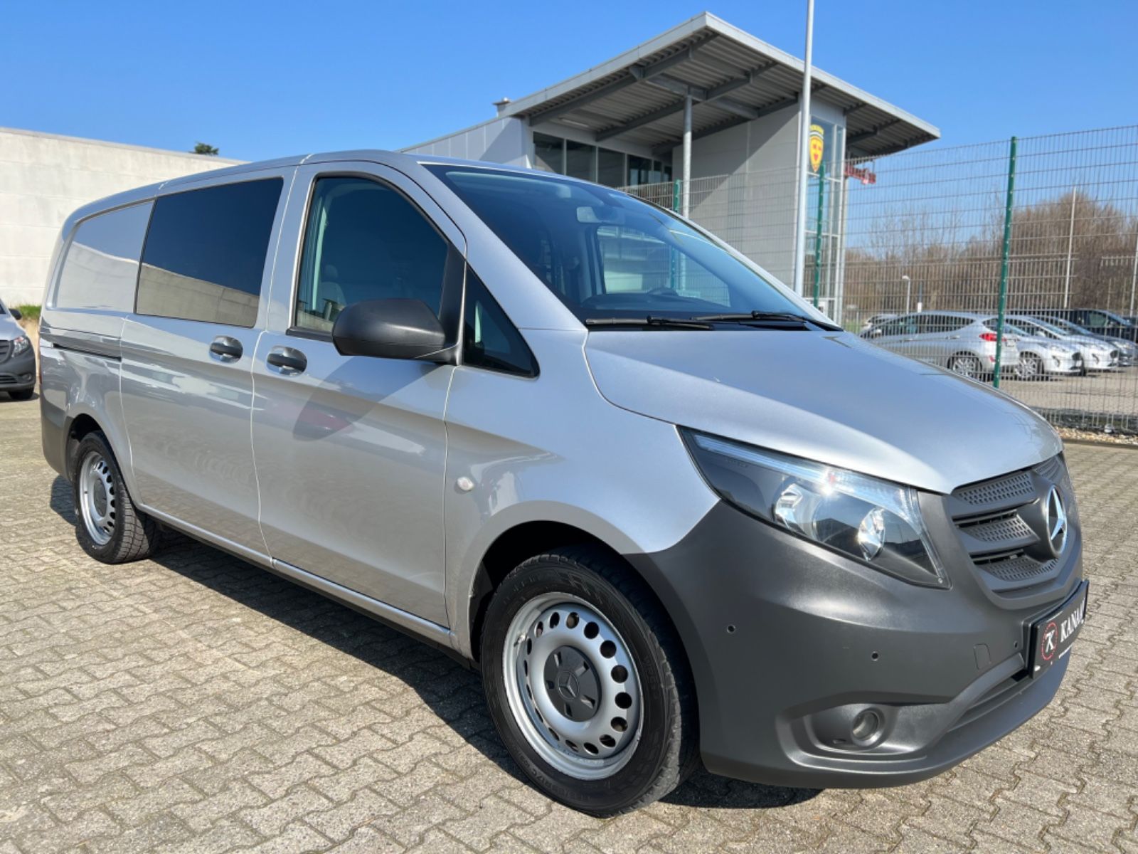 Fahrzeugabbildung Mercedes-Benz 116 Vito Mixto CDI 4x4 lang Klima AUTOM. SORTIMO