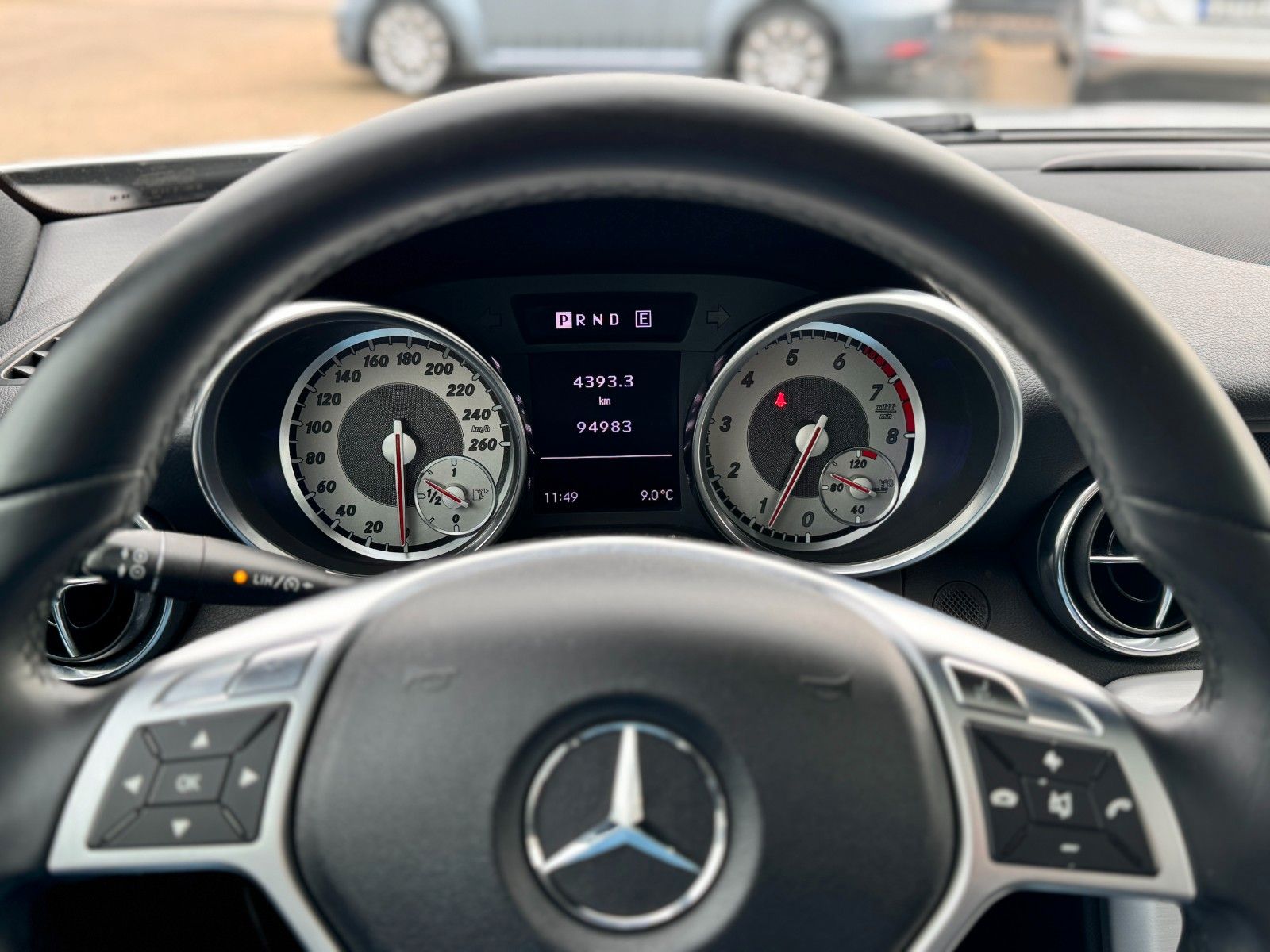 Fahrzeugabbildung Mercedes-Benz SLK 200 Roadster BE *7G|NAVI|XENON|AIRSCARF*