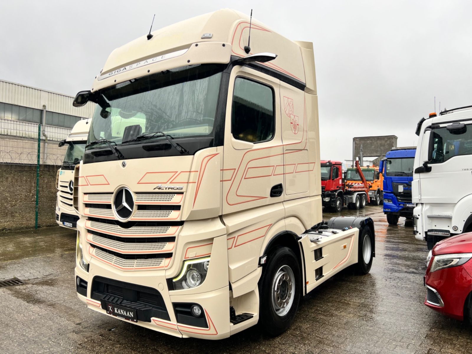 Fahrzeugabbildung Mercedes-Benz 1848 LS Actros 5   GigaSpace