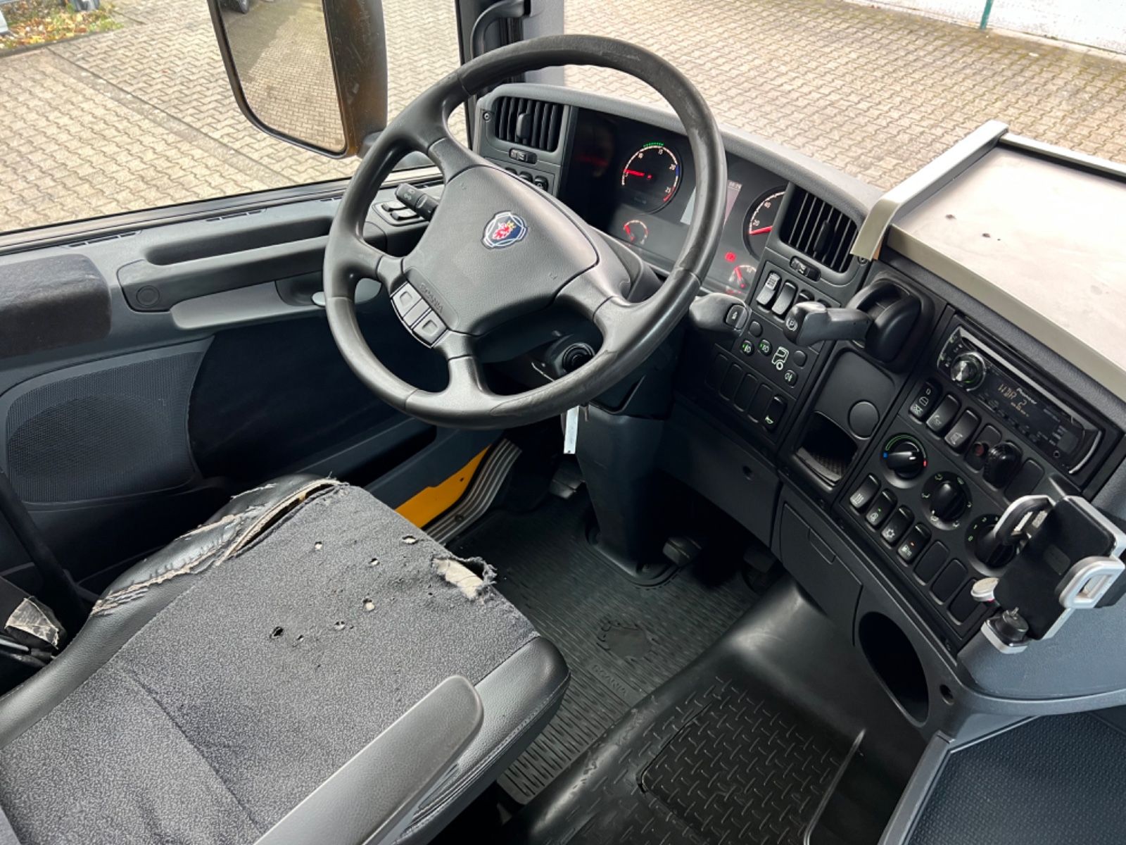 Fahrzeugabbildung Scania R400 6x2 Palfinger 18001L   EURO5