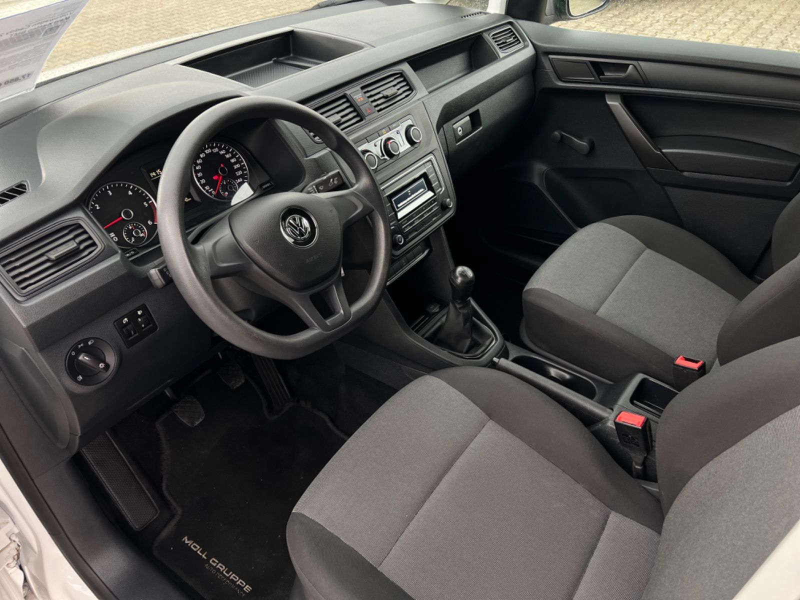 Fahrzeugabbildung Volkswagen Caddy 2.0 TDI Maxi Kasten BMT *KLIMA|