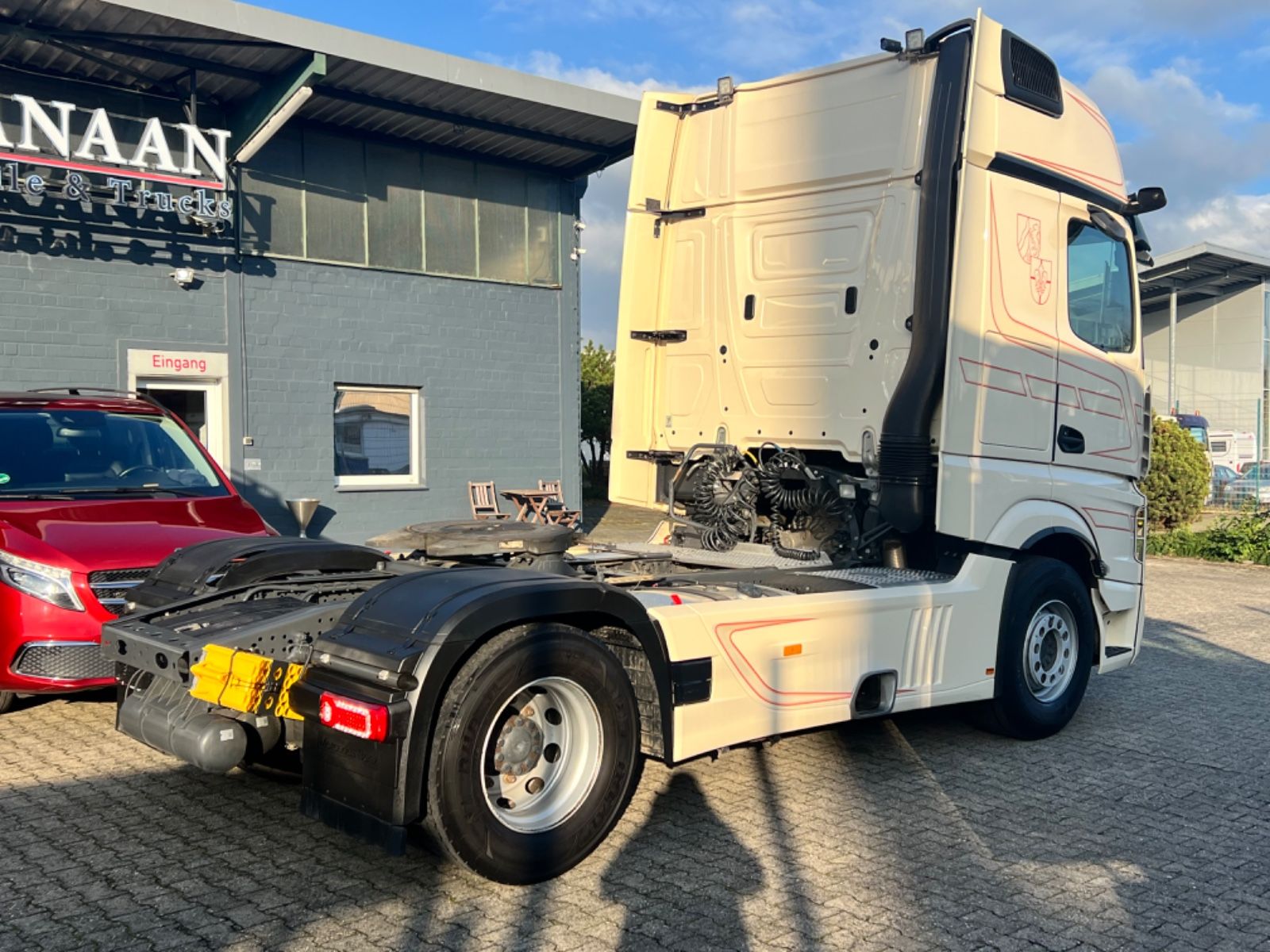 Fahrzeugabbildung Mercedes-Benz 1848 LS Actros 5   GigaSpace Retarder