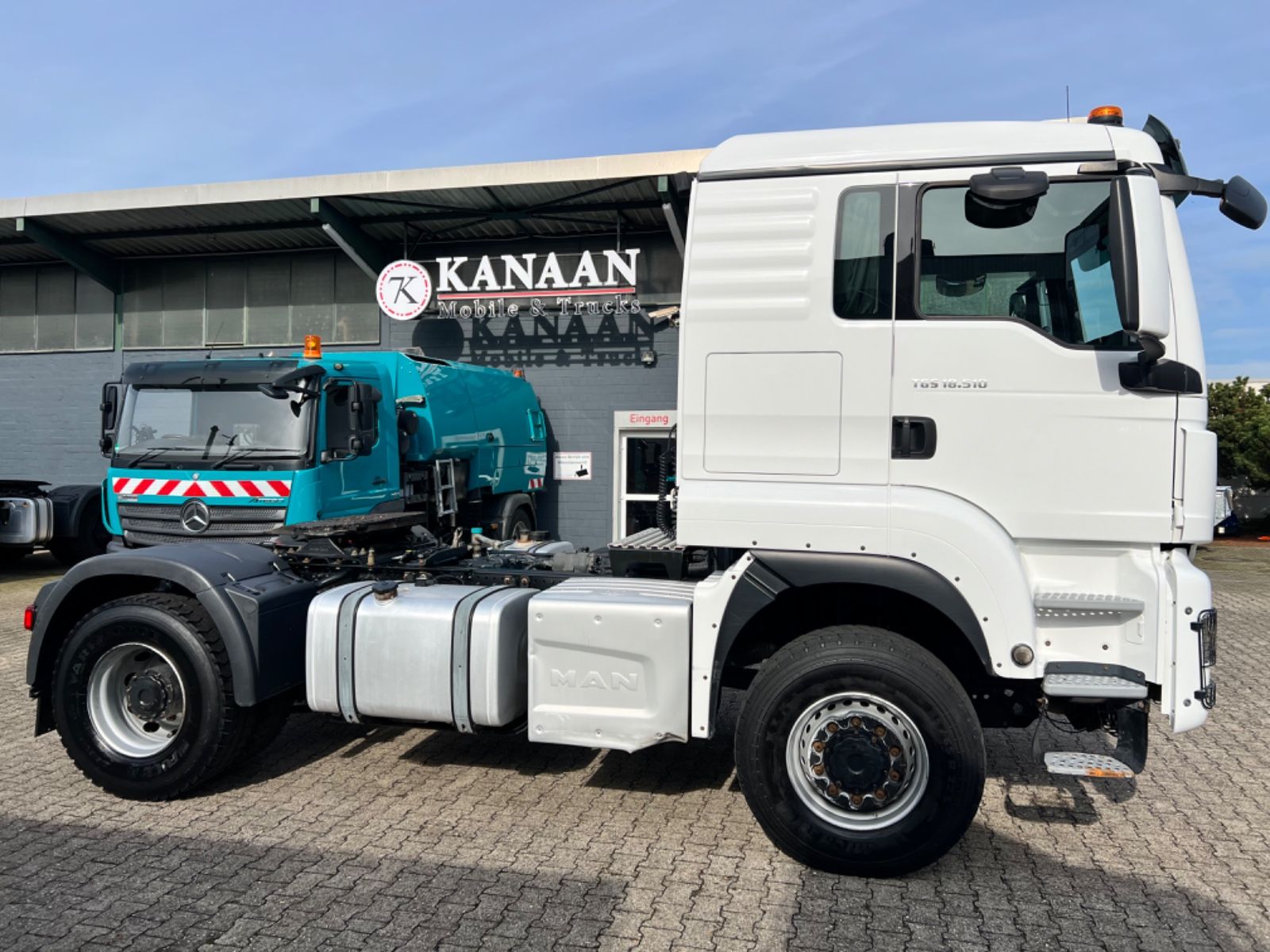 Fahrzeugabbildung MAN 18.510 TGS 4x4 Allrad Intarder Kipphydraulik