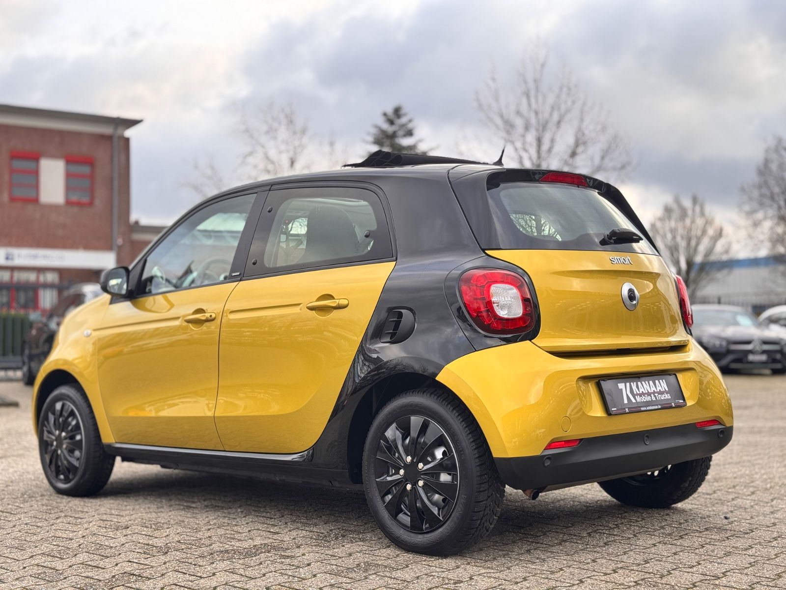 Fahrzeugabbildung Smart ForFour 0.9 Turbo Passion*FALTDACH|CAM|AMBIENTE*