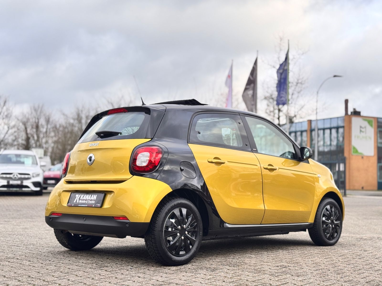 Fahrzeugabbildung Smart ForFour 0.9 Turbo Passion*FALTDACH|CAM|AMBIENTE*