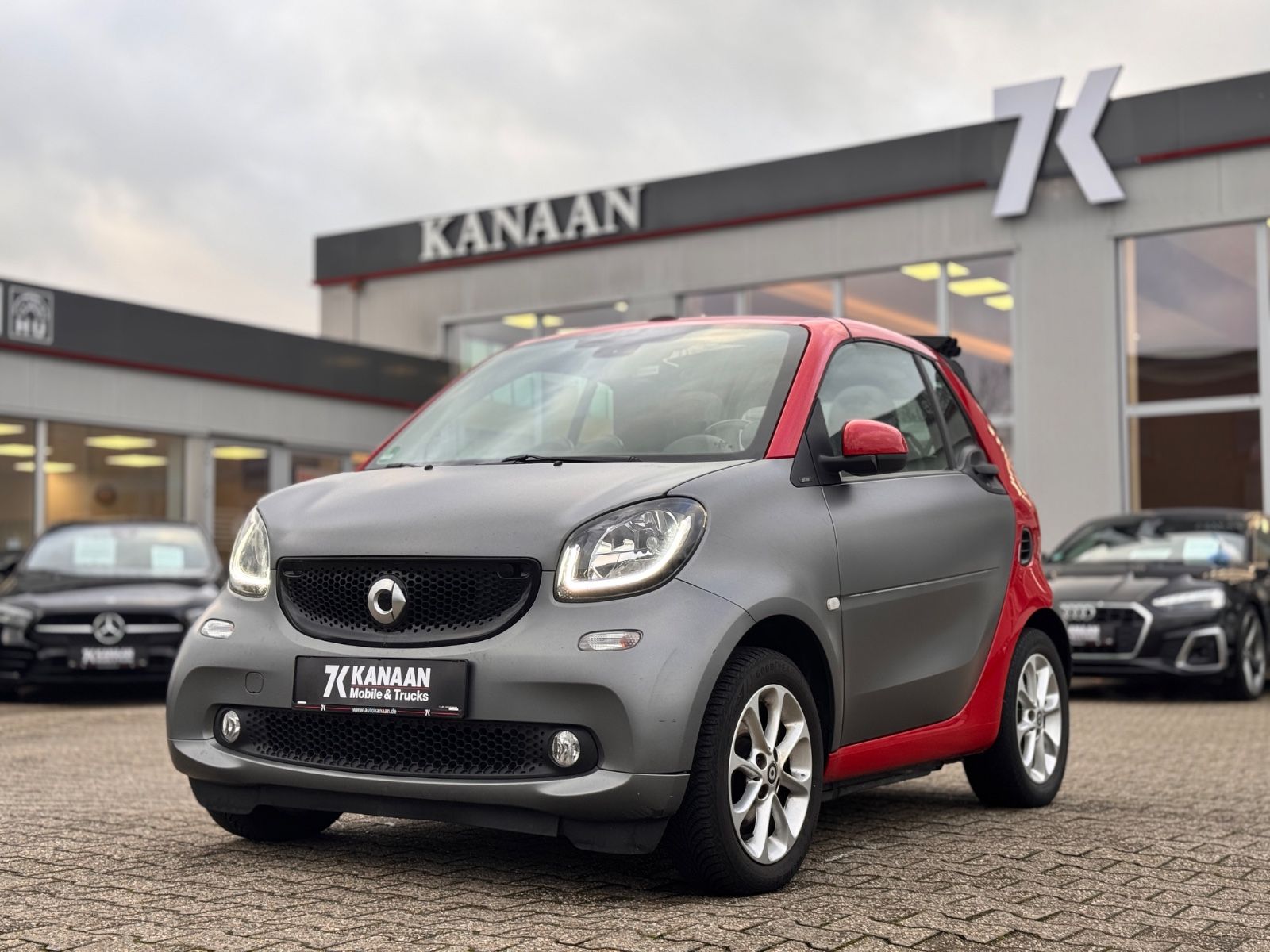 Smart ForTwo Cabrio 1.0 Prime *NAVI|TEL|LEDER*