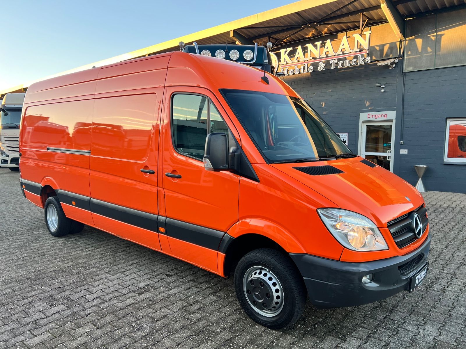 Mercedes-Benz Sprinter II Kasten 516 CDI MAXI AUTOM SCHECKHEFT